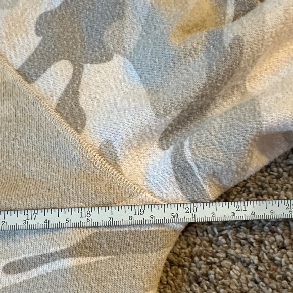 Rails oatmeal Theo camo top - Picture 8 of 9